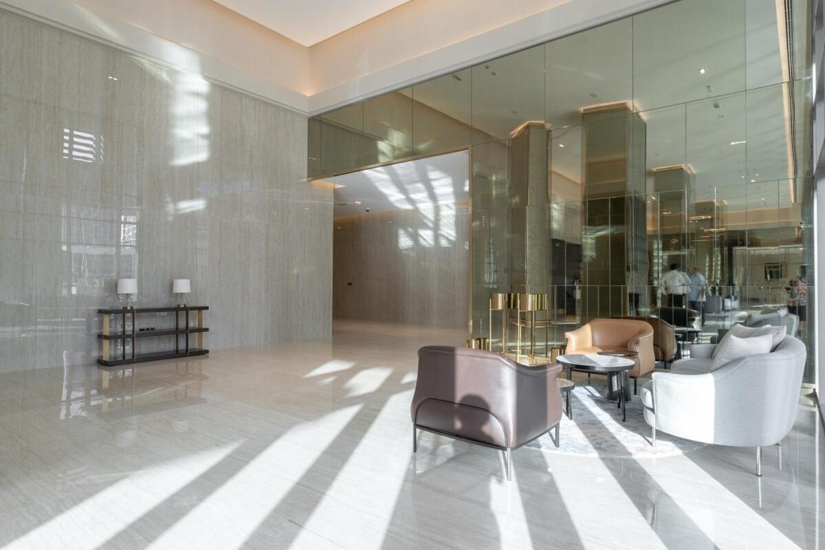 Cool 4-Bedroom Apartment With Burj Views At Bellevue Tower In Downtown Dubai Exteriör bild