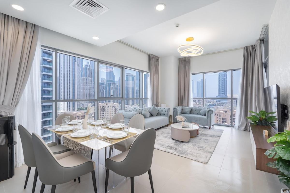 Cool 4-Bedroom Apartment With Burj Views At Bellevue Tower In Downtown Dubai Exteriör bild